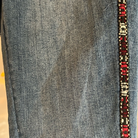 Zara Embroidered Mid Rise Skinny Jean - Picture 3 of 5